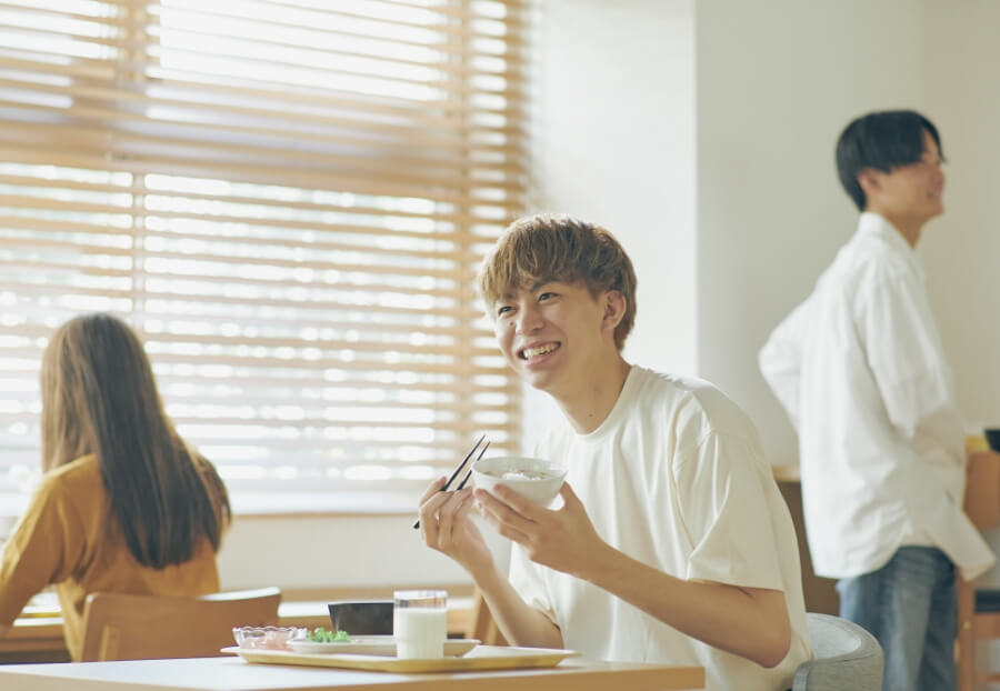 忙しい毎日を支える朝・夕の食事付き