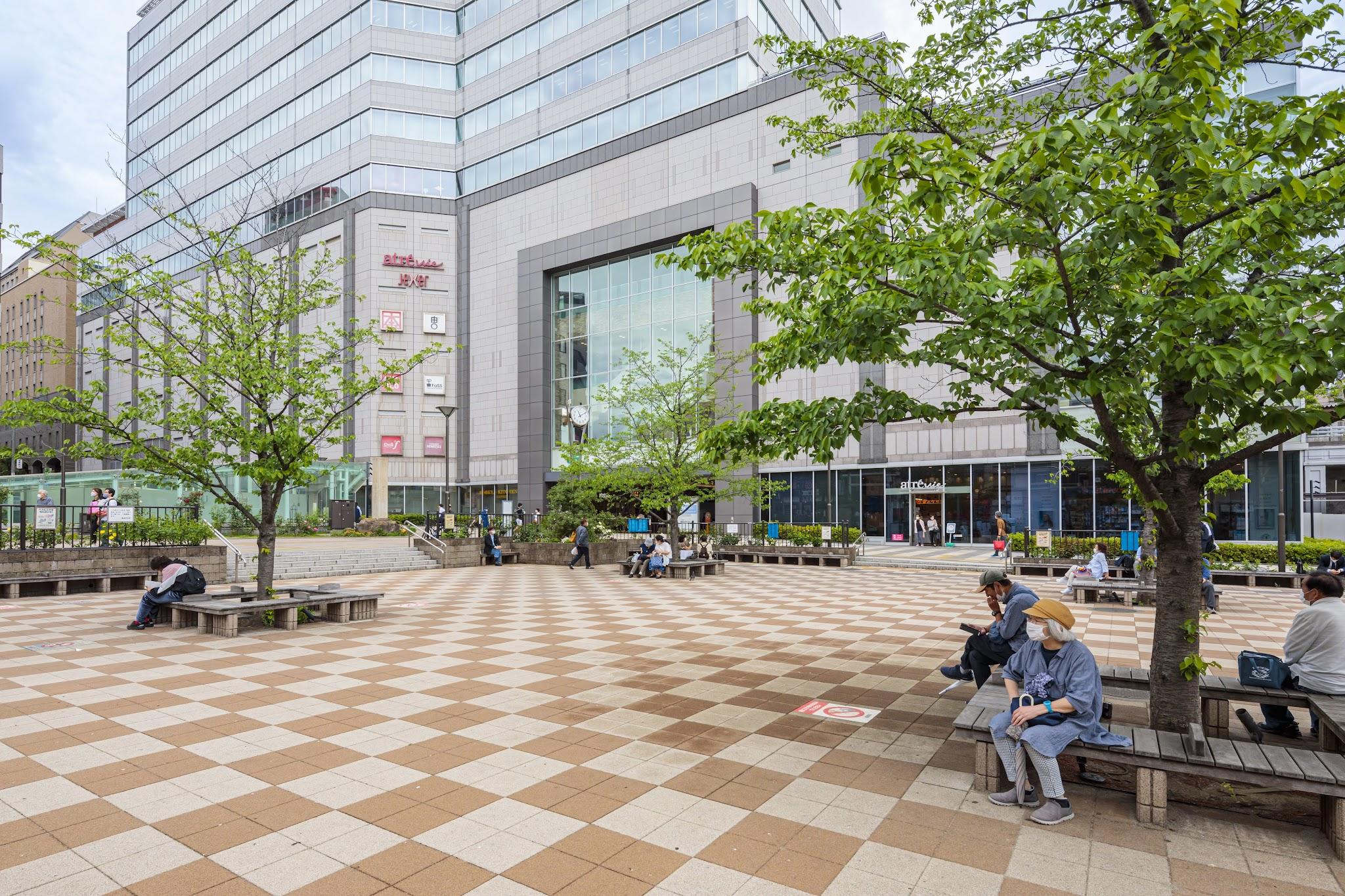 大塚駅前